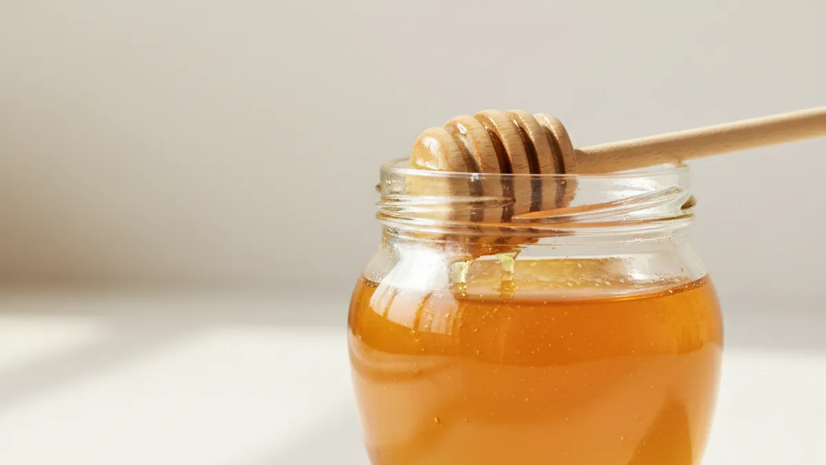 Fresh honey — can dogs eat honey?